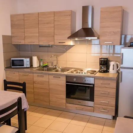 Zeljka B * Mundanije