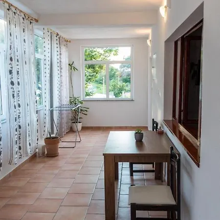 شقة Zeljka B Mundanije